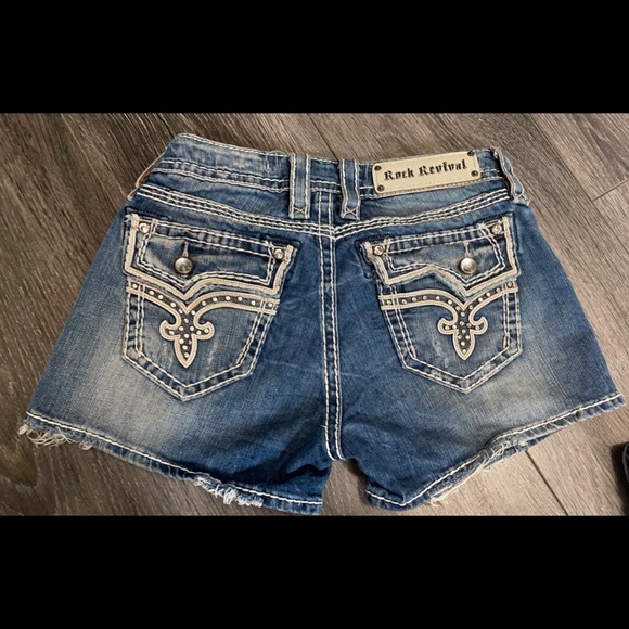 ✨SOLD✨Rock Revival Short Bundle - Picture 9 of 11